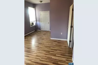 295 Central Avenue, Newark, NJ 07103 - Photo 9