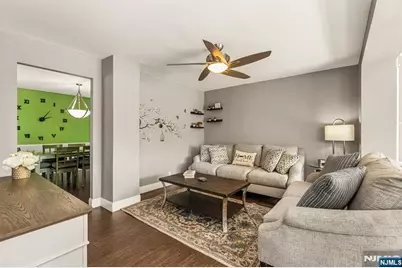 535 Freeman Street, Lyndhurst Township, NJ 07071 - Photo 9