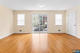 453-455 Washington Street 3, Newark, NJ 07102 - Photo 1