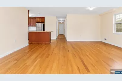 453-455 Washington Street 3 #3, Newark, NJ 07102 - Photo 3