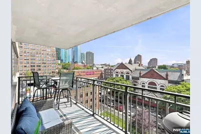 135 Montgomery Street 8B #8B, Jersey City, NJ 07302 - Photo 9