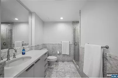 8100 River Road 908 #908, North Bergen, NJ 07047 - Photo 19