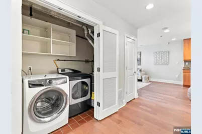 113 Willow Avenue 2 #2, Hoboken, NJ 07030 - Photo 31