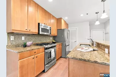 113 Willow Avenue 2 #2, Hoboken, NJ 07030 - Photo 9