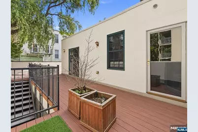 113 Willow Avenue 2 #2, Hoboken, NJ 07030 - Photo 35