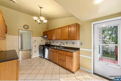 39 Hastings Road, Old Bridge Township, NJ 08857 - Photo 21