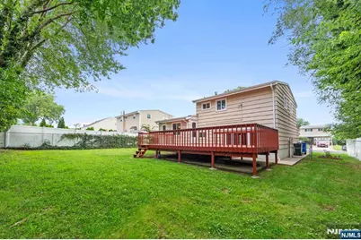 39 Hastings Road, Old Bridge Township, NJ 08857 - Photo 5