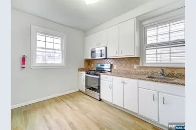 762 Summer Avenue, Newark, NJ 07104 - Photo 1