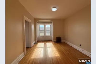 67 Prospect Terrace 2nd Fl #2nd fl, East Rutherford, NJ 07073 - Photo 17