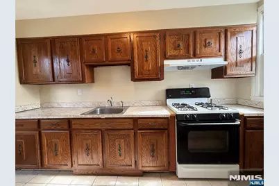 67 Prospect Terrace 2nd Fl #2nd fl, East Rutherford, NJ 07073 - Photo 15