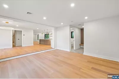 15 Green Way, Mahwah, NJ 07430 - Photo 17