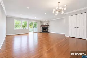 479 Undercliff Ave, Edgewater, NJ 07020 - Photo 5
