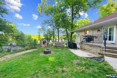 20 Bunn Road, Hamburg, NJ 07419 - Photo 27