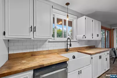 20 Bunn Road, Hamburg, NJ 07419 - Photo 11