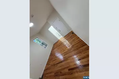 101 Hedden Terrace 1 #1, Newark, NJ 07108 - Photo 3