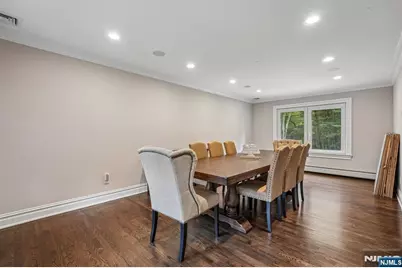 689 Colonial Road, Franklin Lakes, NJ 07417 - Photo 9
