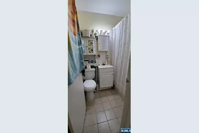 209-211 48th D4 #D4, Union City, NJ 07087 - Photo 5