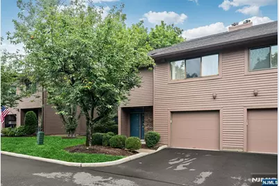 191 Yorktowne Court 191B #191B, Washington Township, NJ 07676 - Photo 1
