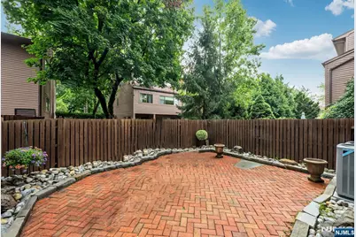 191 Yorktowne Court 191B #191B, Washington Township, NJ 07676 - Photo 41