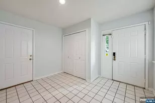 191 Yorktowne Ct 191B, Washington Township, NJ 07676 - Photo 5