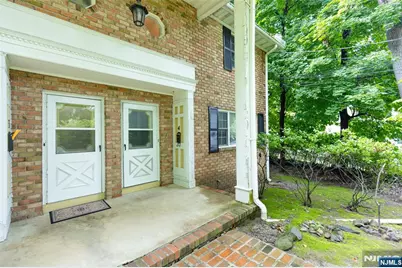 87 Poplar Street 4 #4, Ramsey, NJ 07644 - Photo 3