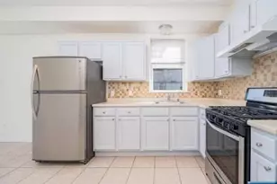 613 Ridge Road 2R, Lyndhurst Township, NJ 07071 - Photo 1