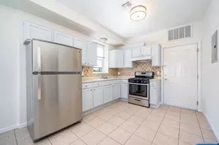 613 Ridge Road 2R, Lyndhurst Township, NJ 07071 - Photo 9