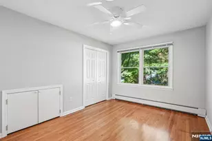 74 Lakeshore Dr, Oakland, NJ 07436 - Photo 21