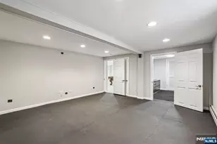74 Lakeshore Dr, Oakland, NJ 07436 - Photo 41