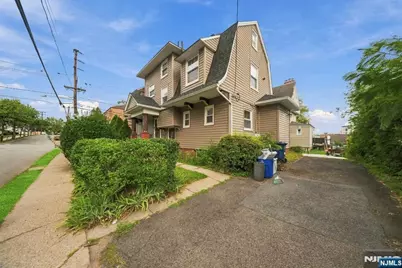 44 Vanderbeck Place, Hackensack, NJ 07601 - Photo 43