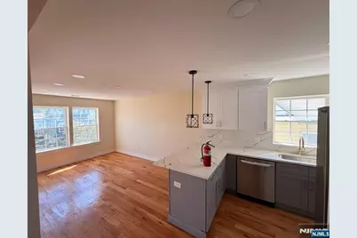 271-273 Schley Street 2 #2, Newark, NJ 07112 - Photo 15