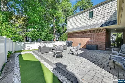 1000 Alpine Drive, Teaneck Township, NJ 07666 - Photo 37