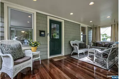 353 Franklin Avenue, Ridgewood, NJ 07450 - Photo 3