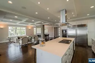 51 Phelps Ave, Cresskill, NJ 07626 - Photo 3