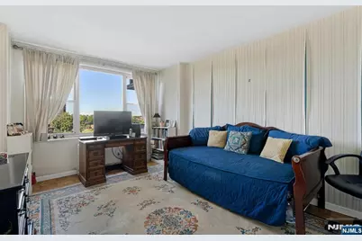 2100 Linwood Avenue 6C #6C, Fort Lee, NJ 07024 - Photo 15