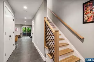 2046 Hoefleys Ln A, Fort Lee, NJ 07024 - Photo 21