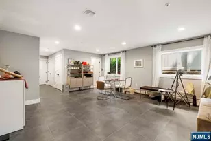 2046 Hoefleys Ln A, Fort Lee, NJ 07024 - Photo 23