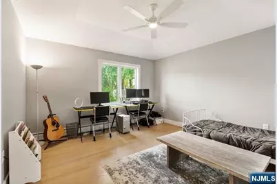 2046 Hoefleys Lane A #A, Fort Lee, NJ 07024 - Photo 17