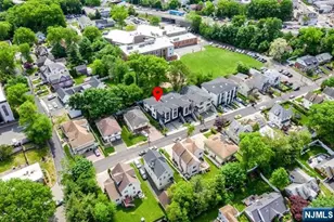 2046 Hoefleys Ln A, Fort Lee, NJ 07024 - Photo 27
