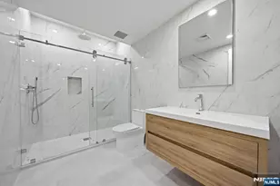 224 Riveredge Rd, Tenafly, NJ 07670 - Photo 31