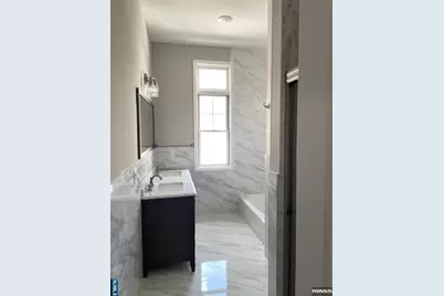 501 Midland Avenue C #C, Saddle Brook Township, NJ 07663 - Photo 7