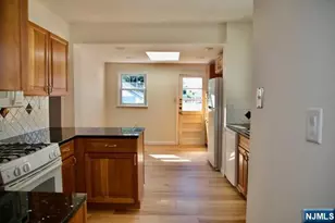 440 Palmer Ave, Teaneck Township, NJ 07666 - Photo 13