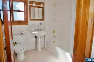 440 Palmer Ave, Teaneck Township, NJ 07666 - Photo 7