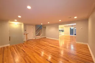 2461 Rossett St, Fort Lee, NJ 07024 - Photo 3