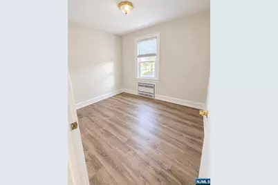 176 Shaw Street, Garfield, NJ 07026 - Photo 7