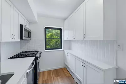 214 Prospect Avenue 143C #143C, Hackensack, NJ 07601 - Photo 5