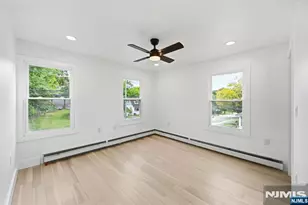 63 Wyckoff Ave, Waldwick, NJ 07463 - Photo 7