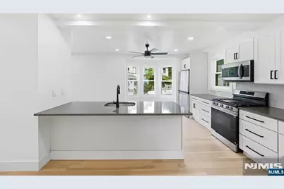 63 Wyckoff Avenue, Waldwick, NJ 07463 - Photo 11