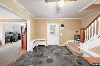 62 Vreeland Avenue, Bloomingdale, NJ 07403 - Photo 5