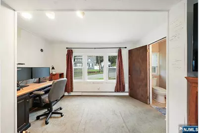 62 Vreeland Avenue, Bloomingdale, NJ 07403 - Photo 7